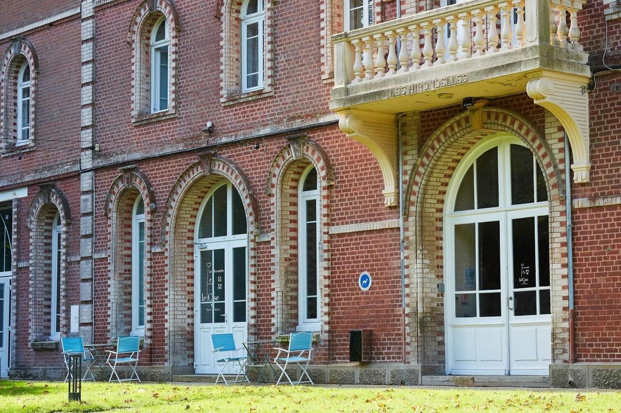 The Originals Hotel Le Cise Restaurant Chambres Et Suites Ault Exterior foto